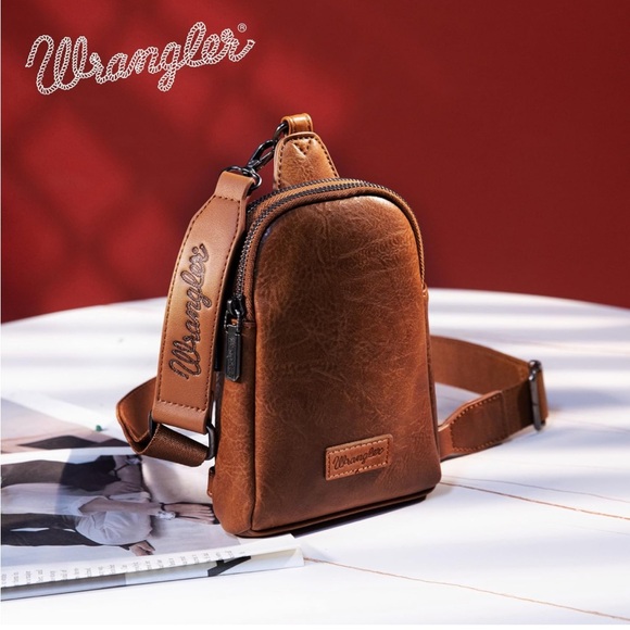 Wrangler Western Boho Crossbody Sling Bag for Women with Strap - Picture 3 of 8